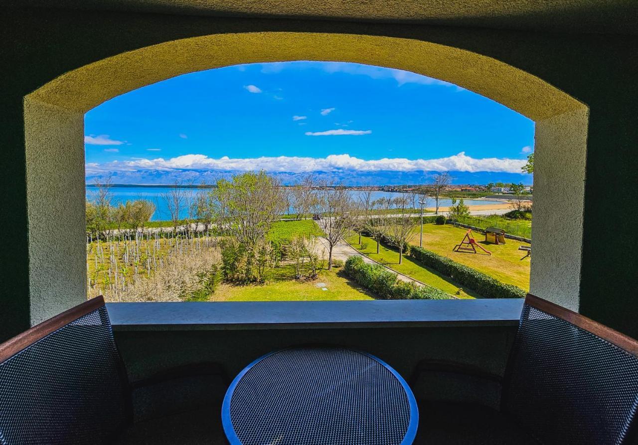 Aenona Sea View Apartments Нин Экстерьер фото